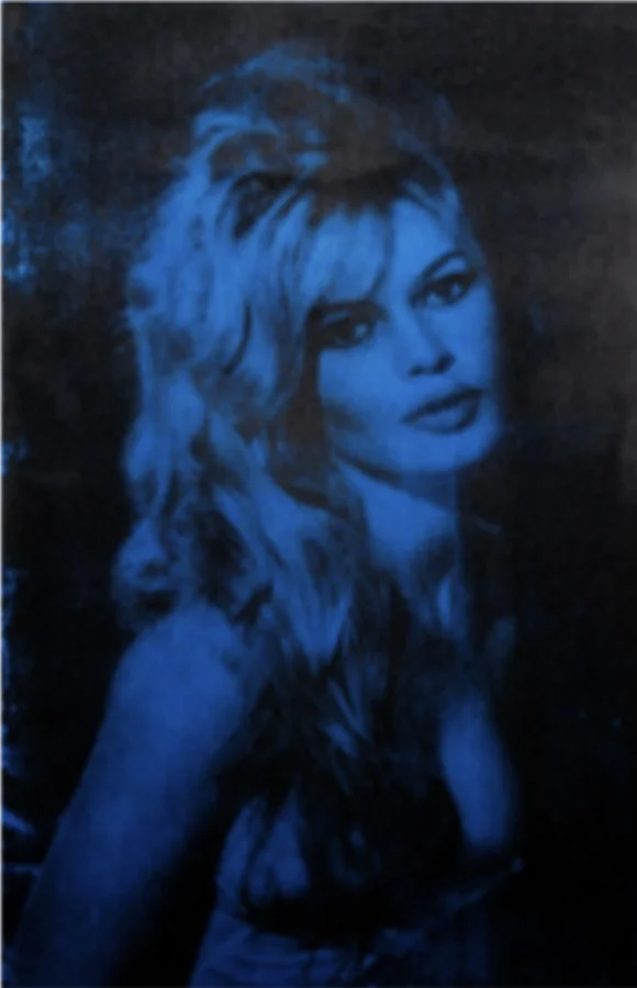 Punk Me Tender - Femme Fatal